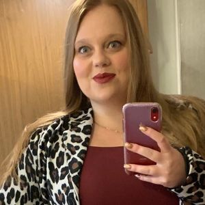 Meet your Posher, Alison